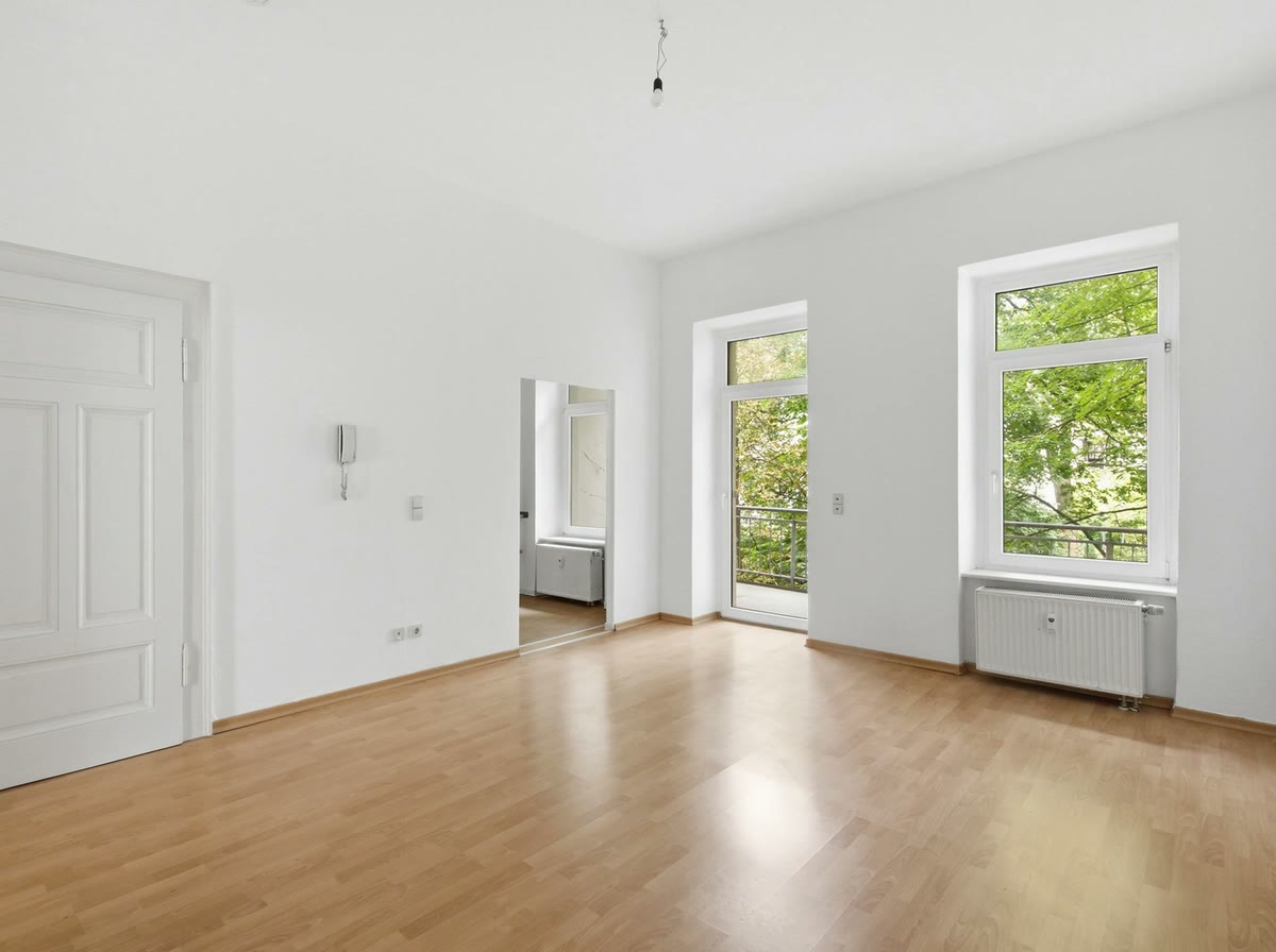 Wohnzimmer im Bestand, unmöbliert